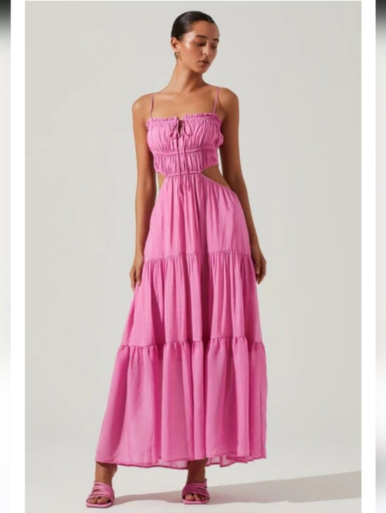 Astr Dresses & Skirts - ASTR the Label Odina Smocked Cutout Tiered Maxi Dress NWT Size S